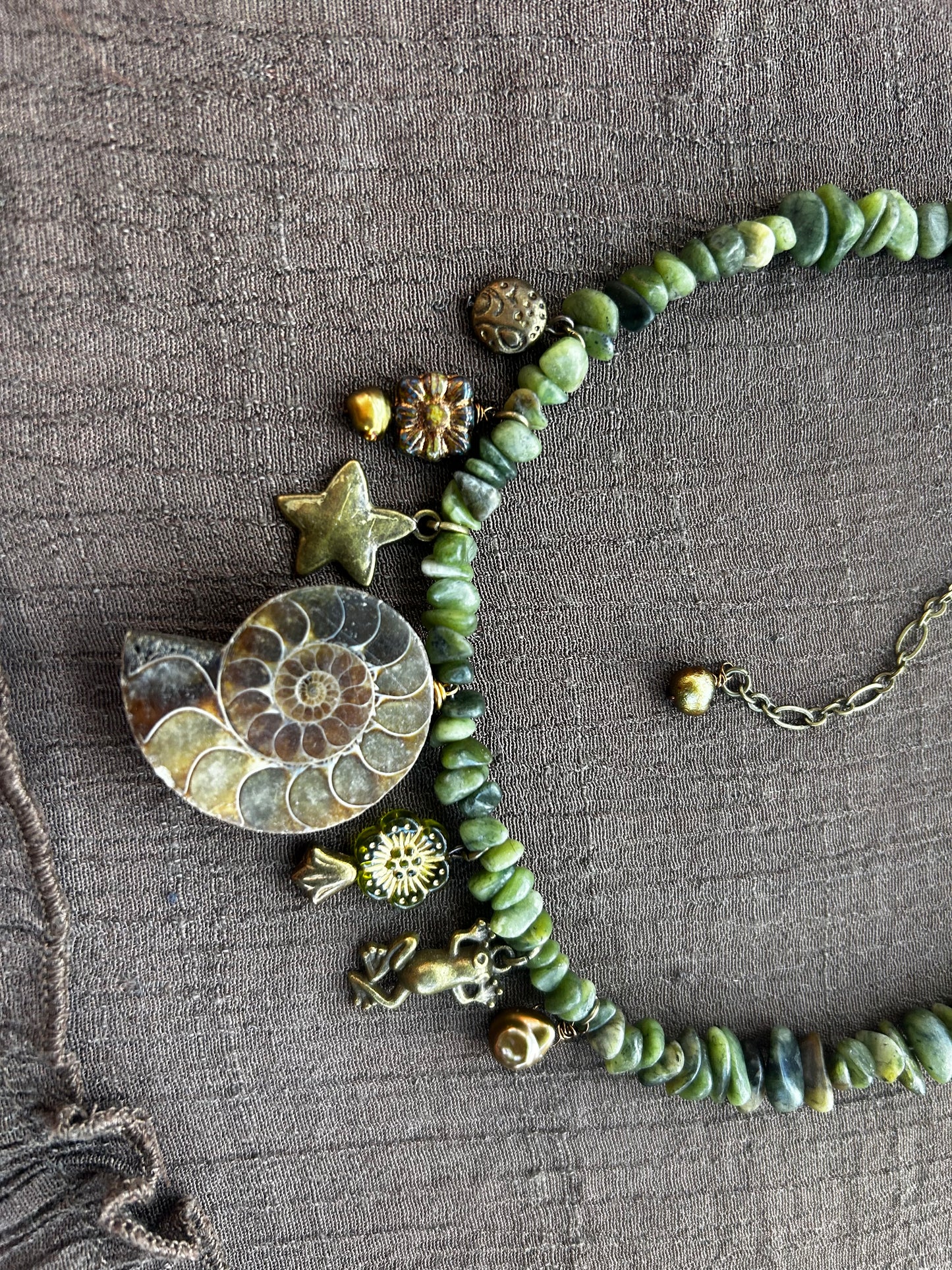 Chunky African Jasper Ammonite Choker