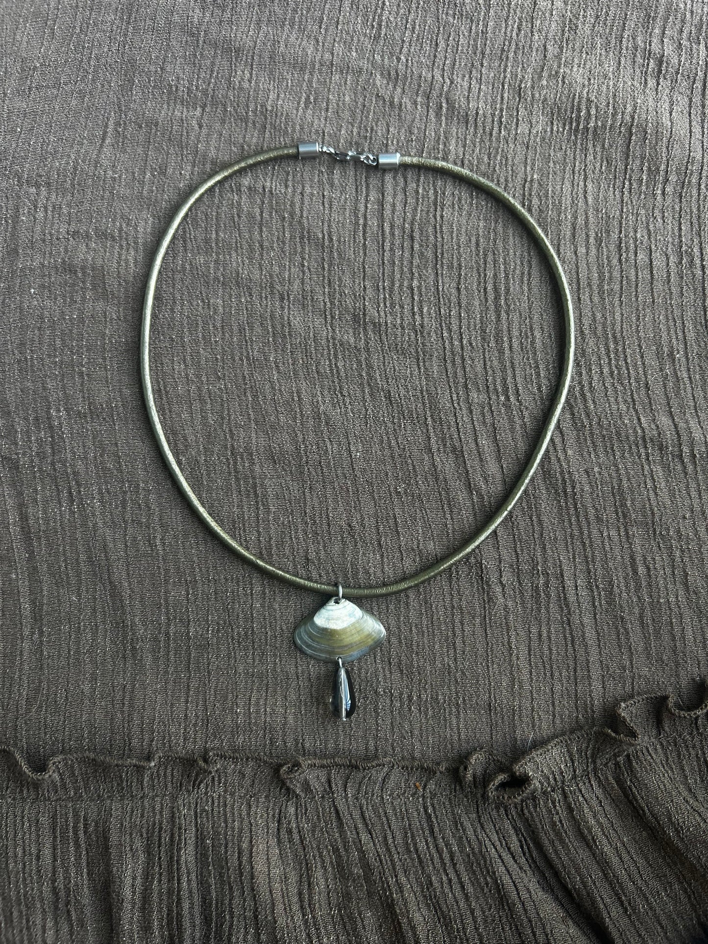 Seashell Drop Necklace (1 of 1)