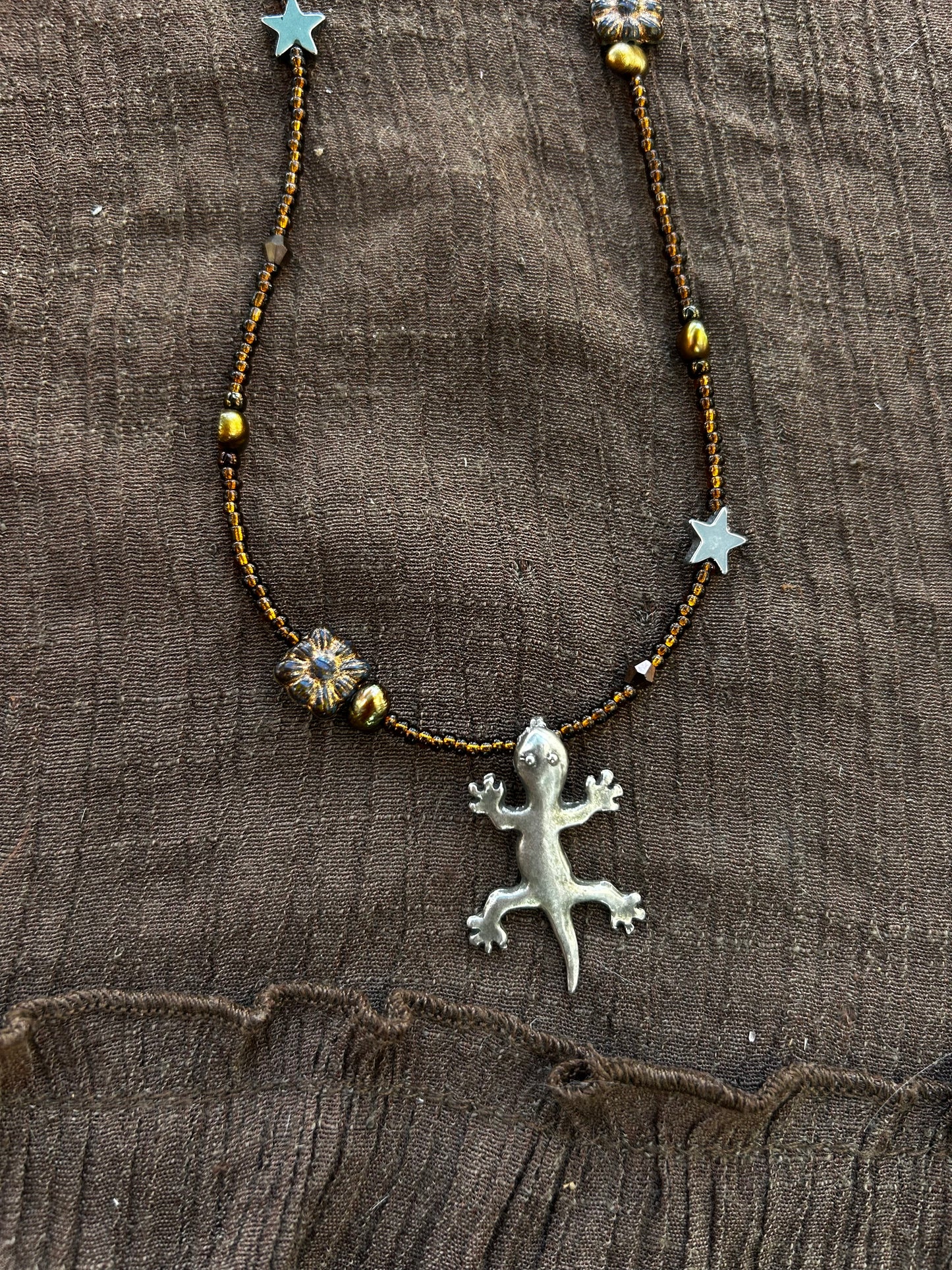 Silver Lizard Necklace (1 of 1)